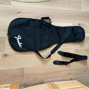 - Fender Black Softshell Guitar Case Gig Bag